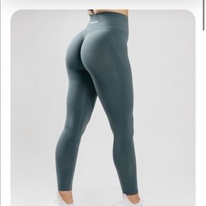 Alphalete amplify leggings